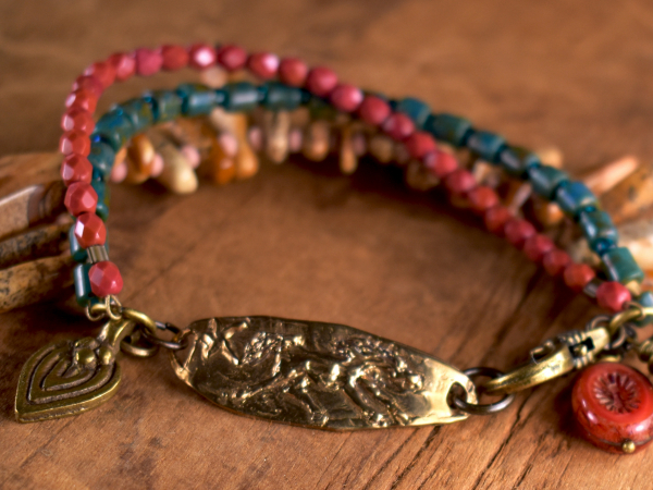 Bronze Horse Bracelet Artisan bronze and colorful southwest beads, design by Gloria Ewing.