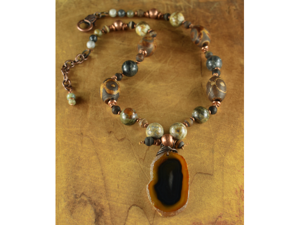 Earth toned jasper and agate beaded necklace by Gloria Ewing.