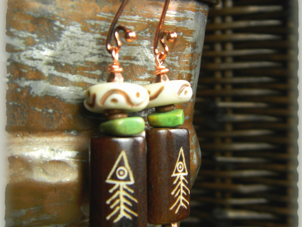 Primitive southwestern bone earrings by Gloria Ewing