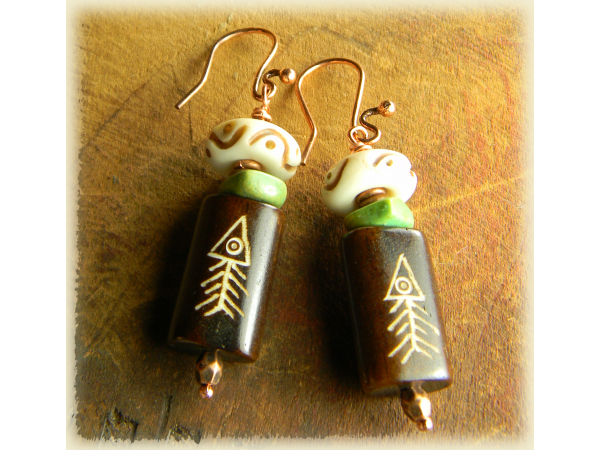 Primitive bone and green magnesite beaded earrings.