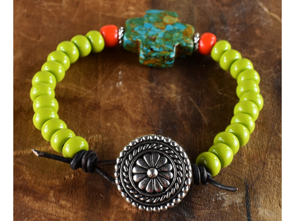 Southwestern beaded bracelet for teens by Gloria Ewing.