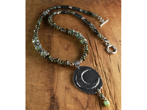 Czech glass beaded pendant necklace from Gloria Ewing.