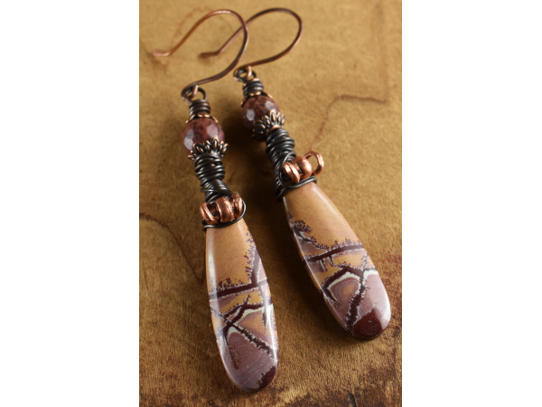 Desert colors in dramatic Sonora Jasper earrings.