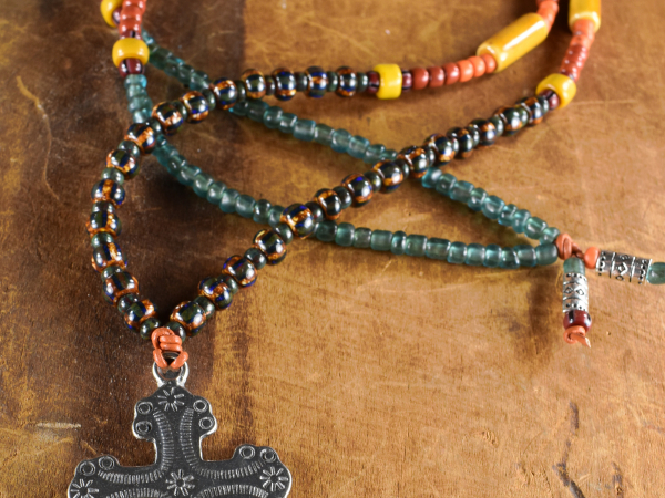 Long and colorful beaded design with colors of the southwest by Gloria Ewing.