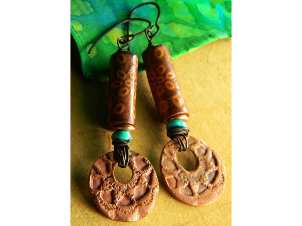 Rustic beaded earrings with a southwest flavor.