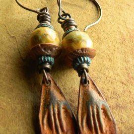 Rustic hand charm earrings with agate beads by Gloria Ewing.